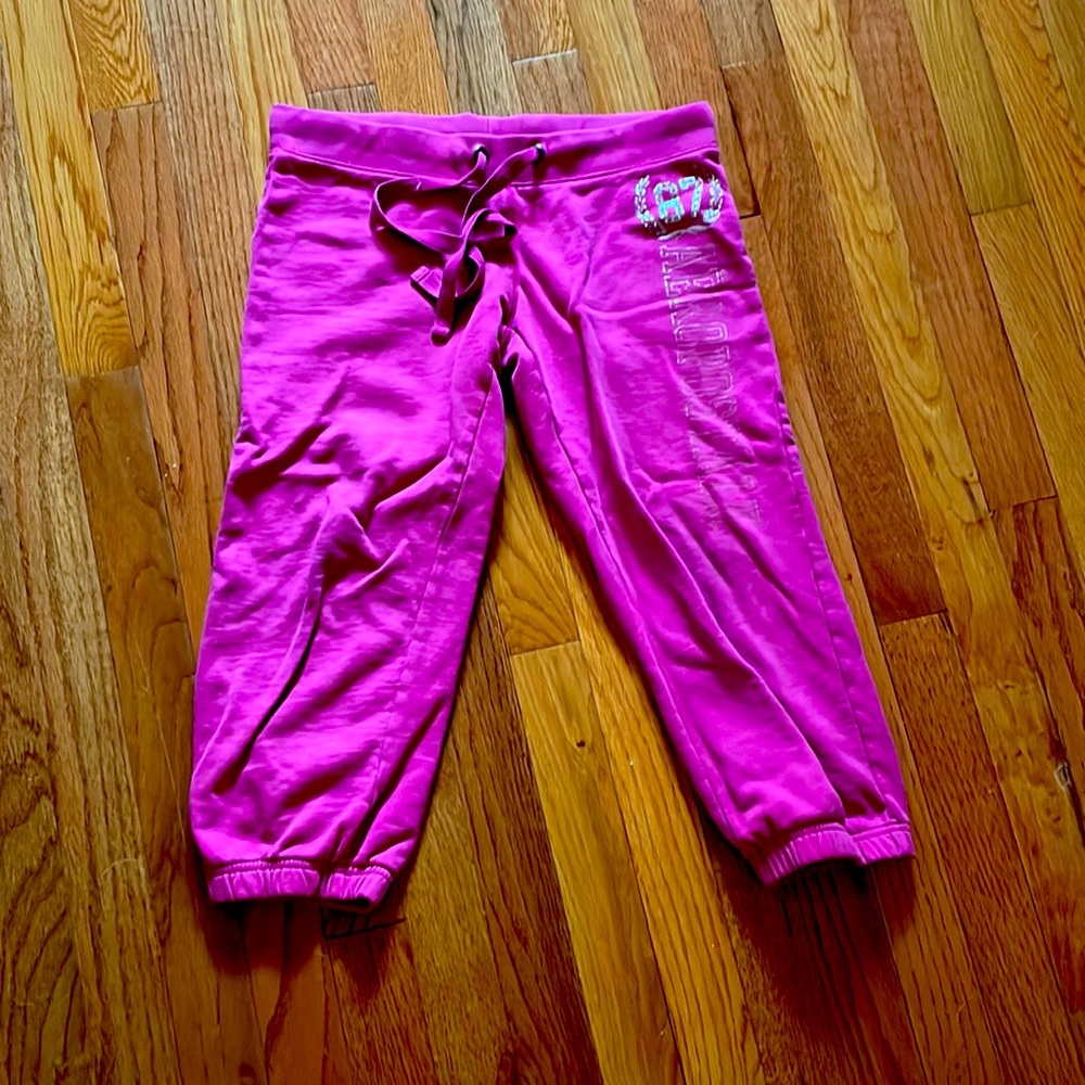Aeropostale Capri sweatpants